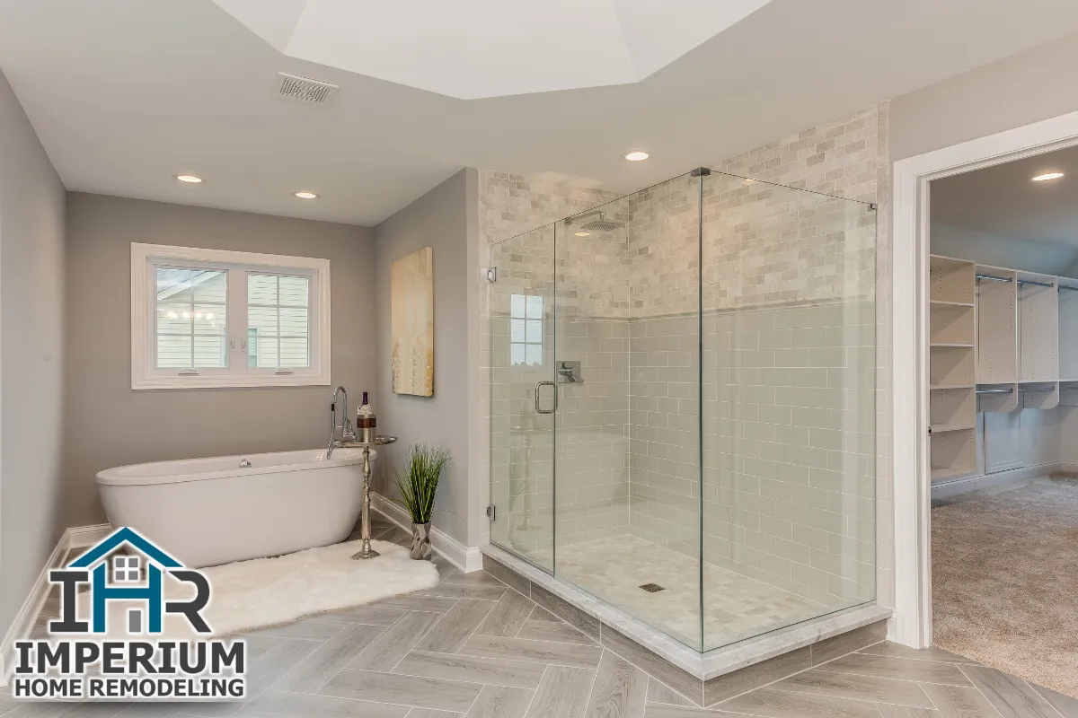 DIY vs. Hiring a Shower Remodeling Contractor in Jupiter, FL